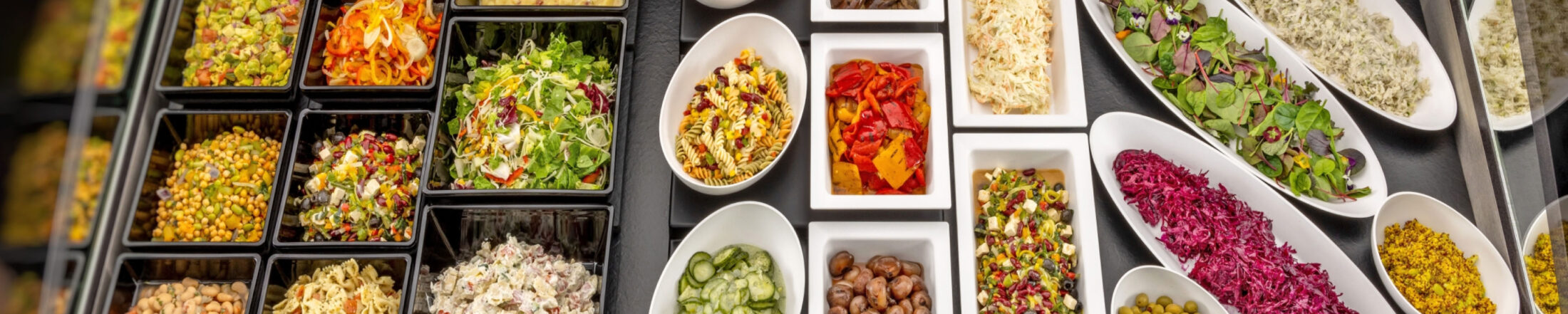 Salatschalen und Feinkostschalen